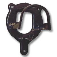 IRON BRIDLE RACK TO ATTACH