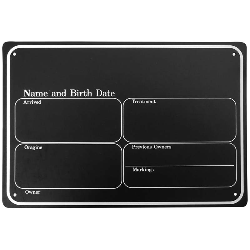 Plaque for stable reporting in plastic