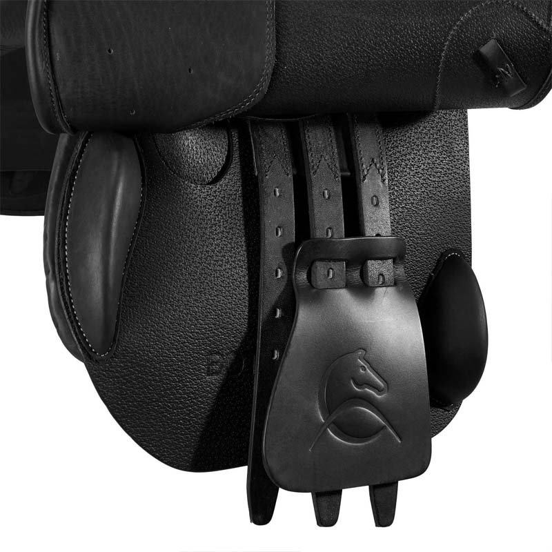 Acavallo jumping saddle model Botticelli with adjustable gullet - 2836