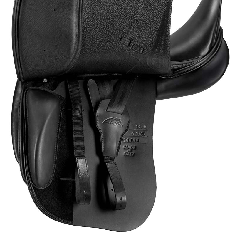 Dressage saddle Equiline Saddle Division model Elite - 2780